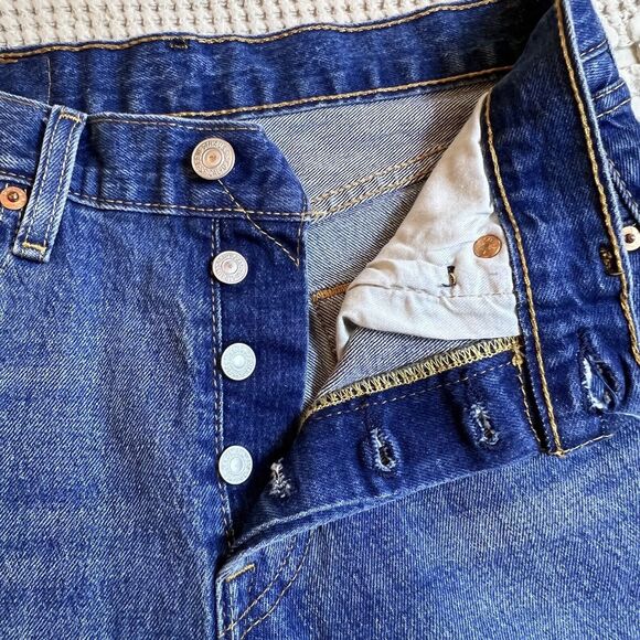 LEVI'S 501 RETRO ‘93 Style Blue Denim Jeans Size W28 L30 Women’s Men Button Fly - Picture 2 of 12